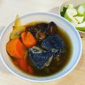 挑嘴吃貨減肥中 的 蔥薑蒜鹽麴烏骨雞湯 cooksnap