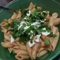 El cooksnap de Ale Caudillo cuando hizo Spaghetti con tomate y albahaca. ॐ.