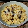 Cooksnap από 𝒳𝓇𝓊𝓈𝑜𝓊𝓁𝒶 𝒦𝑜𝓃𝓉𝑜𝓅𝑜𝓊𝓁𝑜𝓊 στη συνταγή Τορτελίνια με σάλτσα μανιταριών