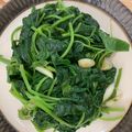 人如其食 的 蒜炒地瓜葉 cooksnap