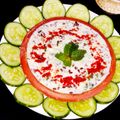 Puja Prabhat Jha का कुकस्नैप जब उन्होंने पपाया पीनट मिक्स रायता (papaya peanut mix raita recipe in hindi) बनाया था।