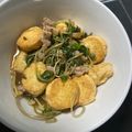 รูป Cooksnap ของ Eve Nevenave เมื่อเขาทำ ต้นอ่อนทานตะวัน+เต้าหู้ไข่ ผัดน้ำมันหอย