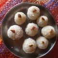 सैफ कनक गोपाल गुप्ता का कुकस्नैप जब उन्होंने नारियल के लड्डू (nariyal ke laddu recipe in hindi) बनाया था।