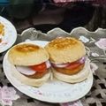jessica का कुकस्नैप जब उन्होंने बर्गर (burger recipe in Hindi) बनाया था।