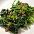 每天都很胖還是很愛吃 的 味噌拌菠菜 cooksnap