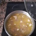 El cooksnap de Joseluis40 cuando hizo Pechugas de pollo en salsa de vino y cebolla.
