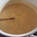 Norbi Pagi Cooksnap-ja, amikor elkészítette a(z) Tökfőzelék tejföllel, virslivel 🥣🥣 receptet.