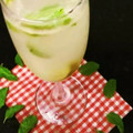 Anupama Keloji का कुकस्नैप जब उन्होंने पुदीना नींबू पानी (Pudina nimbu pani recipe in Hindi) बनाया था।