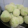 Cooksnap dari Rima Fitri Marlaena untuk resep Onde onde isi keju manis