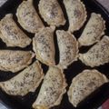 El cooksnap de Maria Elvira Jofre Villarreal cuando hizo BUREKAS Empanadas de Berenjenas Ahumadas con Cebolla, Tomate y Queso Receta Tradicional  Judía 🇮🇱.