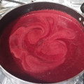 El cooksnap de Carlos Trasviña cuando hizo Crema de betabel (remolacha) ¡fácil!.
