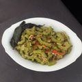 Cooksnap dari Hendra Sunjaya untuk resep 147. Oseng Pare Teri