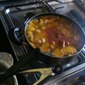 El cooksnap de Sabri en la huerta cuando hizo Locro de Mayo fácil.