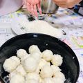 Cooksnap của Mèo Cái Hay Cười khi họ làm theo món Raffaello tan trên đầu lưỡi