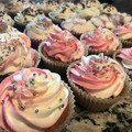 El cooksnap de mila cuando hizo Cupcakes de vainilla con frosting de fresa muy muy fácil.