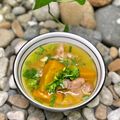 Cooksnap của Rose Truong khi họ làm theo món Canh bí đỏ hầm xương