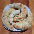 Katalin Márton Cooksnap-ja, amikor elkészítette a(z) Tejmentes, kelesztés nélküli kifli receptet.