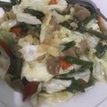 Cooksnap dari Mardiyah Ningsih untuk resep Tumis kol, kacang panjang, bakso, pedas gurih
