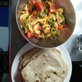 El cooksnap de rosa cuando hizo Tortillas integrales para fajitas rellenas.