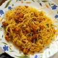 Rina Khan's cooksnap of when they made চিকেন চাউমিন(Chicken Chow mien recipe in Bengali).