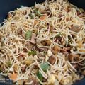Zesty Style का कुकस्नैप जब उन्होंने इंस्टेंट हक्का नूडल्स (Instant hakka noodles recipe in Hindi) बनाया था।