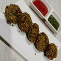 Kanchan Kamlesh Harwani का कुकस्नैप जब उन्होंने पालक की कचौड़ी(Palak ki kachori recipe in hindi) बनाया था।