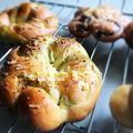 Cooksnap dari Adam's Mommy untuk resep Overnight Soft Bun, Roti Lembut Yummy Recommended Buat Pemula