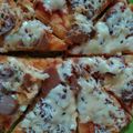 Cooksnap dari umy hijab untuk resep Pizza roti tawar teflon