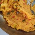 shikha का कुकस्नैप जब उन्होंने पोरी उपमा (pori upam recipe in Hindi) बनाया था।