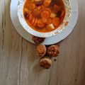 Zsu (Természetlánya) Cooksnap-ja, amikor elkészítette a(z) Tepertős pogácsa receptet.