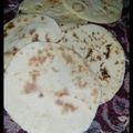 صورة من مطبخ"ندوڜ😉👌، شاركها بعد تجربة وصفة خبز الطاسه