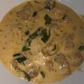 Cooksnap Rosezaa semasa beliau membuat Chicken Buttermilk / Ayam Butter.