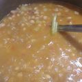 El cooksnap de Alejandra Urbano cuando hizo Patitas de cerdo con garbanzos.