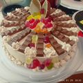 Sándor Szandra Cooksnap-ja, amikor elkészítette a(z) Kinder csokis tortakrém receptet.