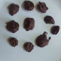 Ananthi @ Crazy Cookie's cooksnap of when they made Walnut chocolate clusters.