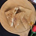 Sadaf Nouman's cooksnap of when they made Grilled sandwiches.