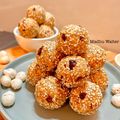 Madhu Walter का कुकस्नैप जब उन्होंने मखाना लड्डू(makana laddu recipe in hindi) बनाया था।