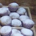 Cooksnap από Antonia Erpisimidou-kaki στη συνταγή Μίνι κεκάκια με χρωματιστή τρούφα