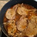 El cooksnap de David Proyectos cuando hizo Chuletas de cerdo con salsa de ajo y perejil.