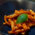 il Anna Vella quando ha preparato Maccheroni al ferretto (maccarruni ‘i casa)