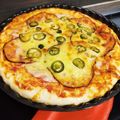Ferencné Becsei Irénke Cooksnap-ja, amikor elkészítette a(z) Sajtos szélű pizza gluténmentesen receptet.