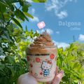 รูป Cooksnap ของ Yok Oanchira เมื่อเขาทำ Dalgona​ Coffee