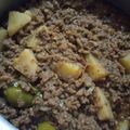 Hina Ibrahim's cooksnap of when they made Aloo Qeema 😍🤩.
