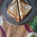 Niti jain का कुकस्नैप जब उन्होंने वेज चीज़ तवा सैंडविच (Veg cheese tawa sandwich recipe in hindi) बनाया था।