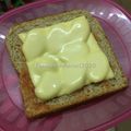 Cooksnap Fatthanah Amran semasa beliau membuat Roti Bakar Sosej Cheese.