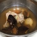 林其達 的 超簡單電鍋香菇雞湯 cooksnap