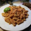 El cooksnap de Zaida TC @alquimiasfood cuando hizo Atún con espirales, tomate y albahaca.