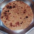 Raveena rajput का कुकस्नैप जब उन्होंने मसाला पराठा(masala paratha recipe in hindi) बनाया था।