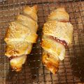 Diána Kocsisné Tóth Cooksnap-ja, amikor elkészítette a(z) Sonkás sajtkrémes croissant receptet.