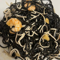 El cooksnap de Viola G. Petrova cuando hizo Espaguetis negros con gulas.